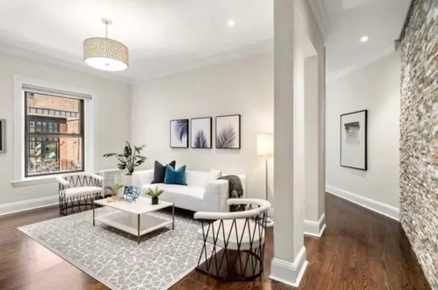 $4,700 | 382 Commonwealth Avenue, Unit 13, Boston, MA 02215