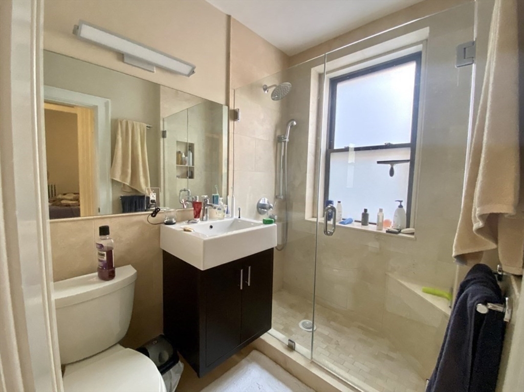 382 Commonwealth Avenue, Unit 13 Boston, MA 02215 - Photo 11 of 16