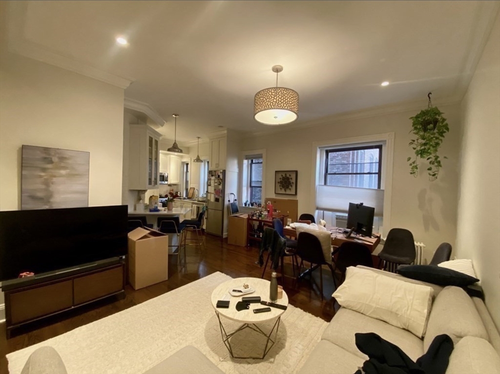 382 Commonwealth Avenue, Unit 13 Boston, MA 02215 - Photo 6 of 16