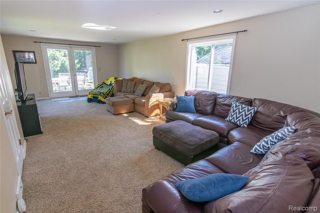 12387 Linden Road Linden, MI 48451 - Photo 2 of 8 12387 Linden Rd Linden-8.jpg