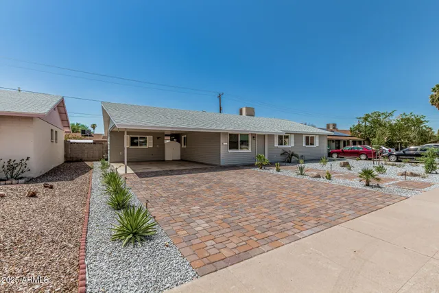 $384,900 | 4231 West El Camino Drive, Phoenix, AZ 85051