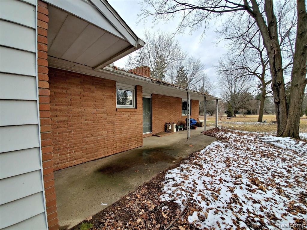 6356 Fenton Road Flint, MI 48507 - Photo 30 of 34