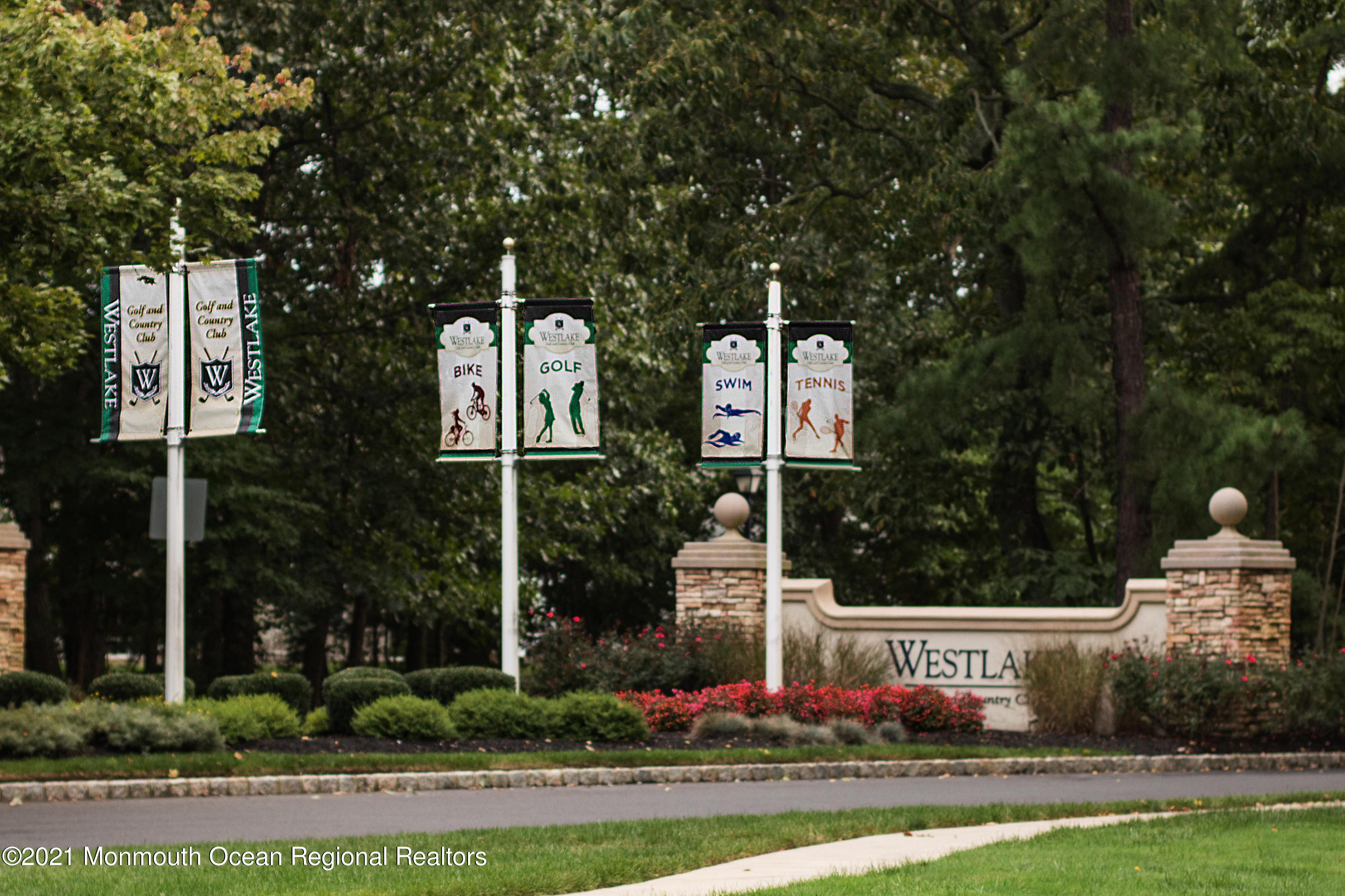 1 Congressional Road Jackson, NJ 08527 - Photo 45 of 45 Westlake Entrance with Flags