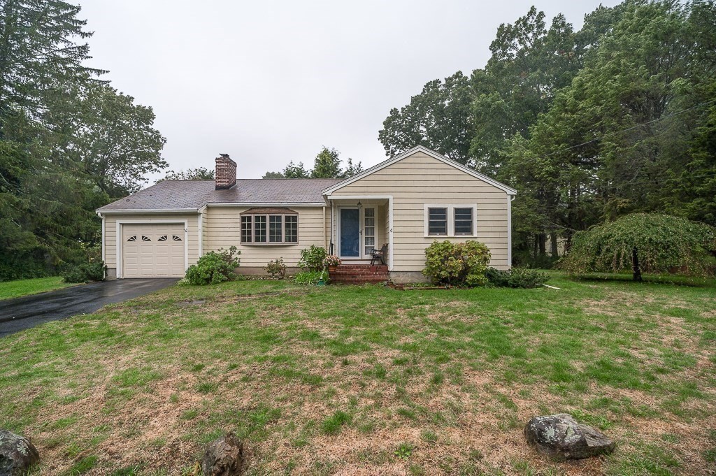4 Cedarview Road Ipswich, MA 01938 - Photo 18 of 20 a front view of a house with a garden