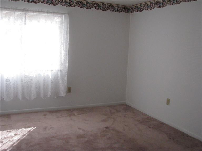 310 Timber Ridge Drive, Unit 3 Newport, KY 41071 - Photo 4 of 13