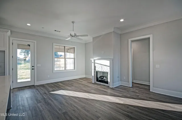 $357,800 | 441 Baleigh Way, Canton, MS 39046