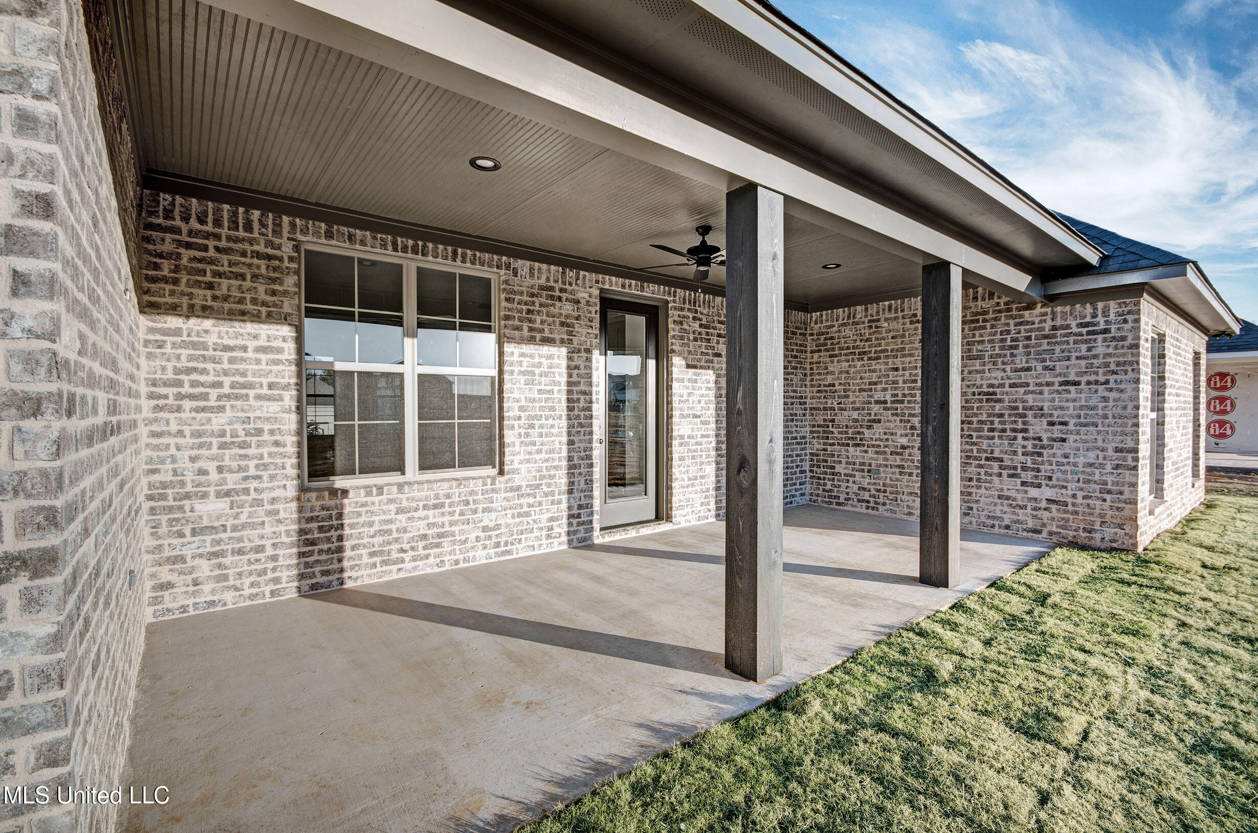 441 Baleigh Way Canton, MS 39046 - Photo 6 of 34 IMGP6750_1_2