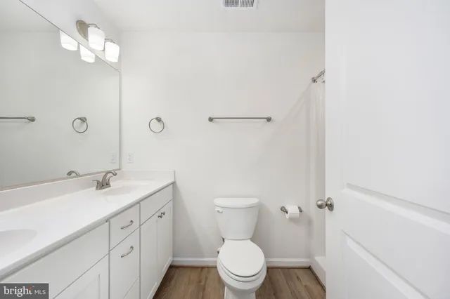 $303,000 | 218 Shorewood Drive, Colonial Beach, VA 22443