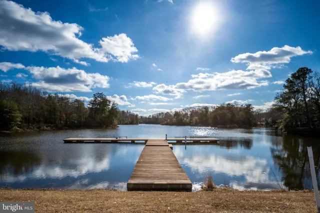 $303,000 | 218 Shorewood Drive, Colonial Beach, VA 22443