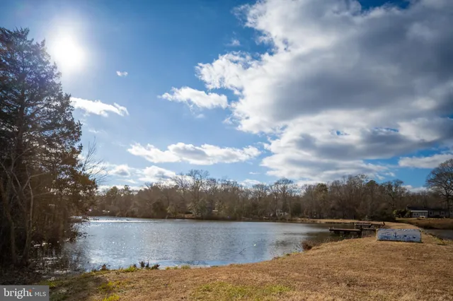 $303,000 | 218 Shorewood Drive, Colonial Beach, VA 22443