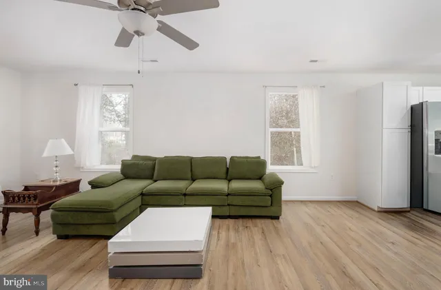 $303,000 | 218 Shorewood Drive, Colonial Beach, VA 22443