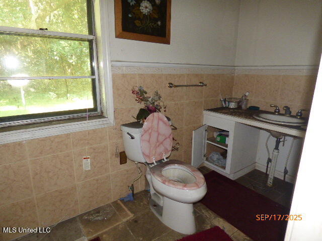 11 Woodside Court Natchez, MS 39120 - Photo 5 of 7 P1440565