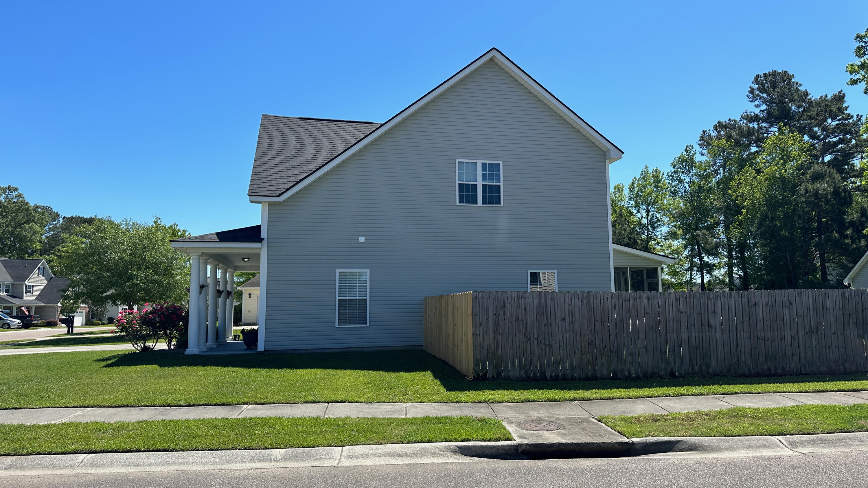 401 Black Horse Road Moncks Corner, SC 29461 - Photo 4 of 30 04 Side