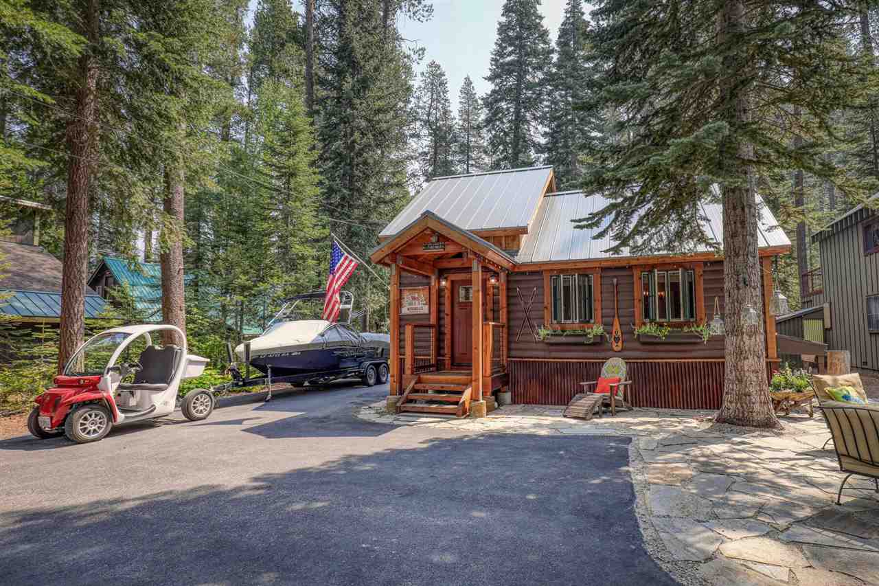 10531 Maple Street Truckee, CA 96161 - Photo 2 of 21