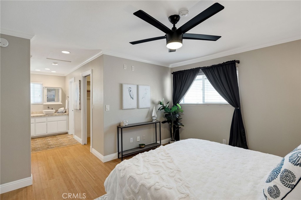 2703 Rockefeller Lane, Unit 1 Redondo Beach, CA 90278 - Photo 21 of 44 Primary en-suite