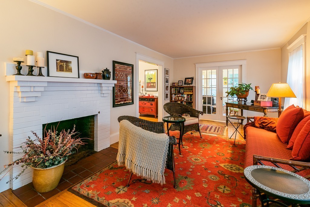 20-22 Jackson Road Belmont, MA 02478 - Photo 3 of 15 Gallery Image 3
