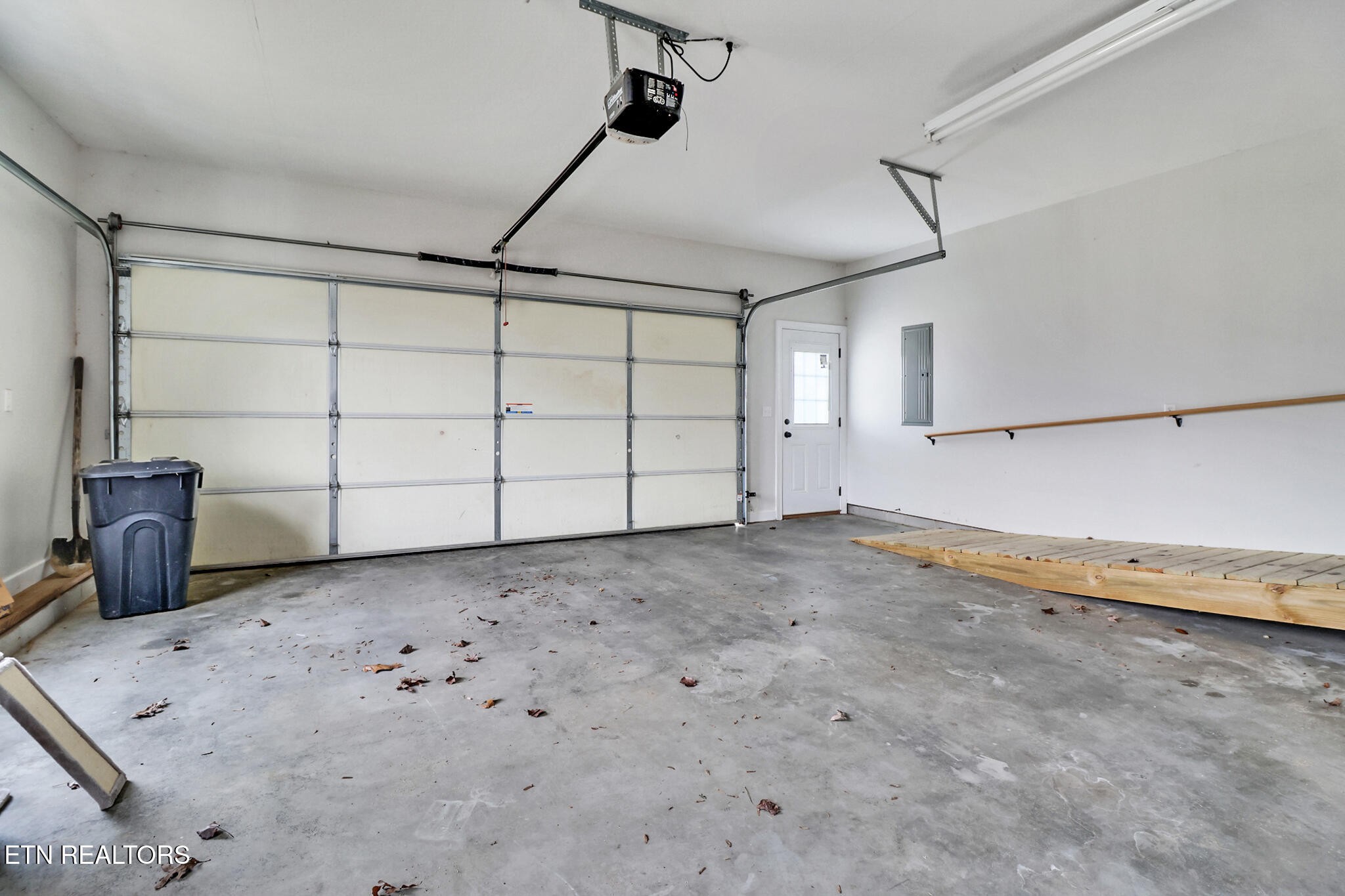 93 Tower Way Allardt, TN 38504 - Photo 29 of 40