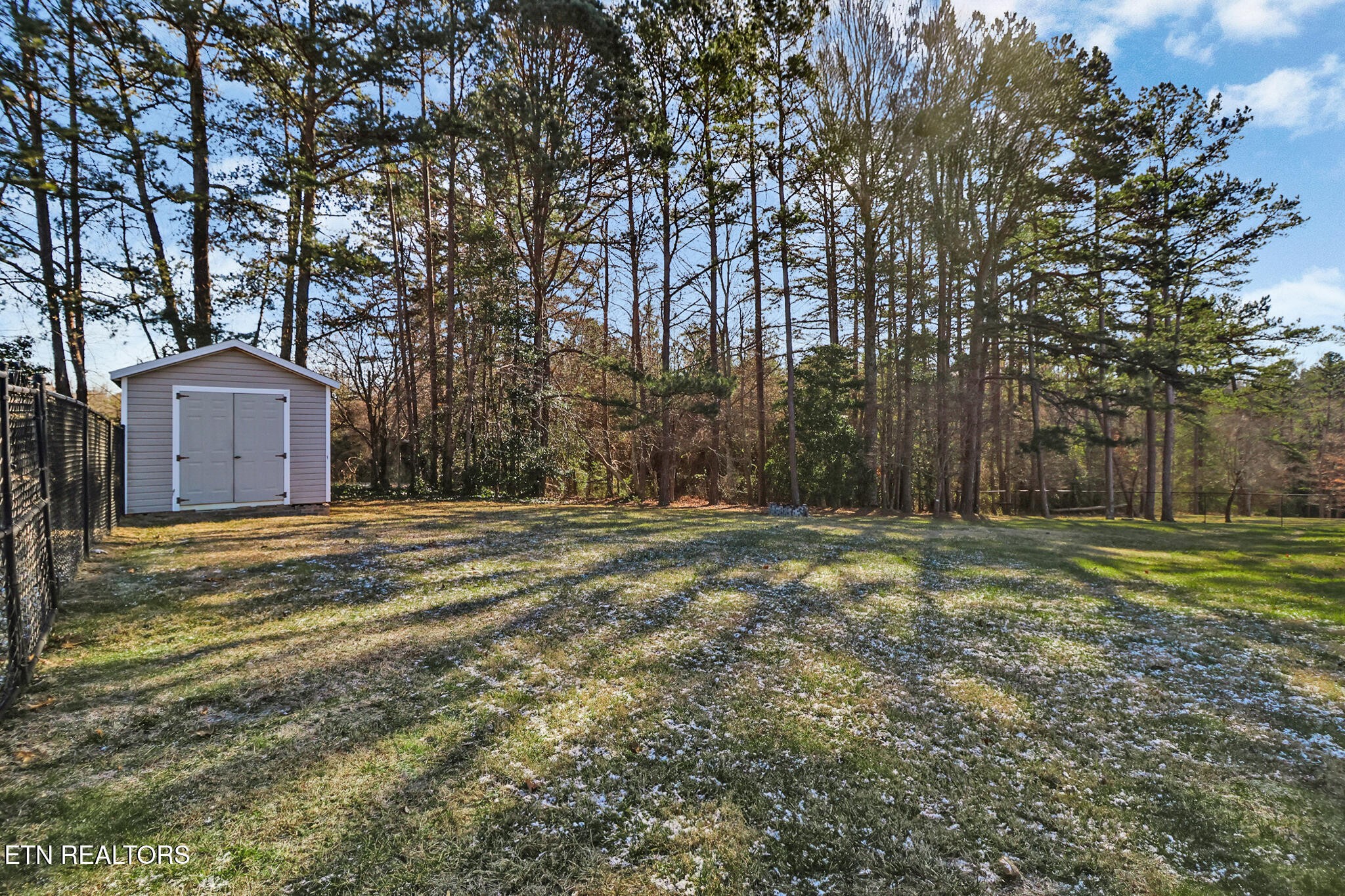 93 Tower Way Allardt, TN 38504 - Photo 4 of 40 a view of a house with a yard