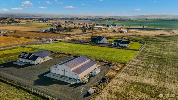 $284,000 | 1068 Locher Road, Touchet, WA 99360