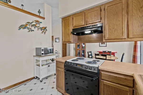 $239,900 | 434 Oregon Trail, Hubert, NC 28539