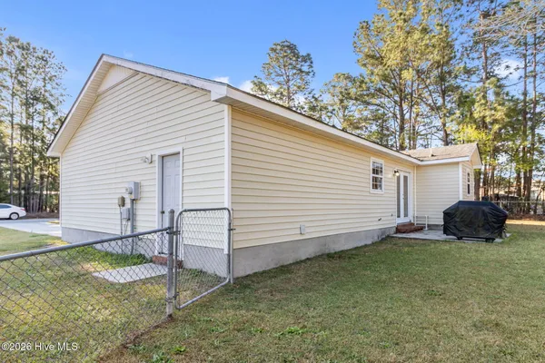 $239,900 | 434 Oregon Trail, Hubert, NC 28539