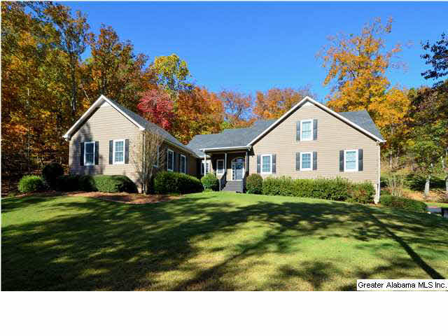 315 Christopher Cove Sterrett, AL 35147 - Photo 1 of 32
