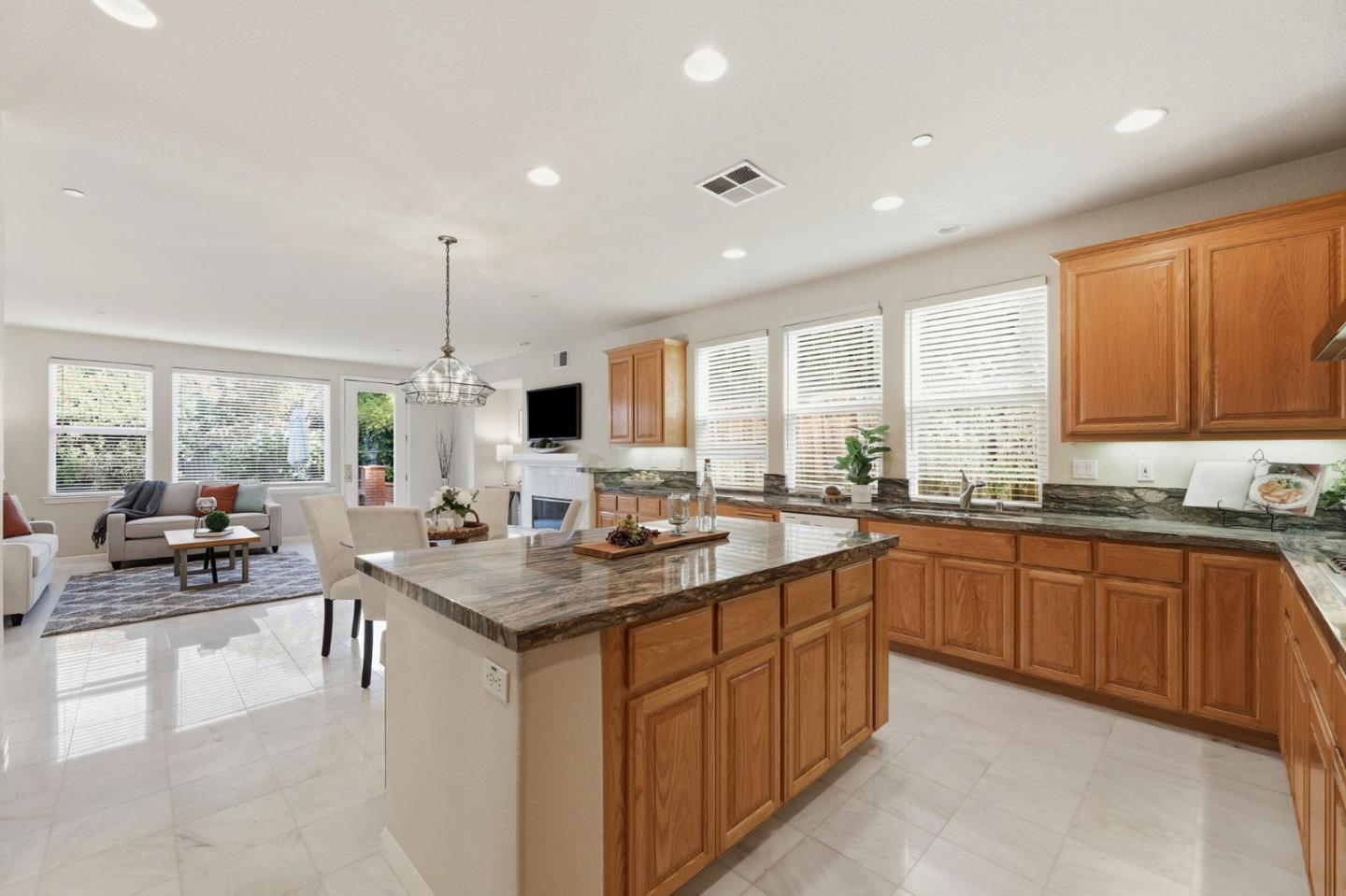 2101 Uridias Ranch Road Milpitas, CA 95035 - Photo 18 of 64