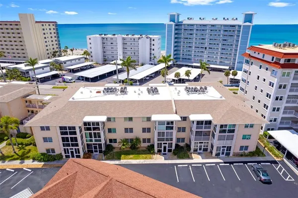 $399,000 | 200 The Esplanade North, Unit C14, Venice, FL 34285