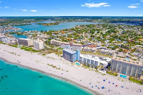 $399,000 | 200 The Esplanade North, Unit C14, Venice, FL 34285