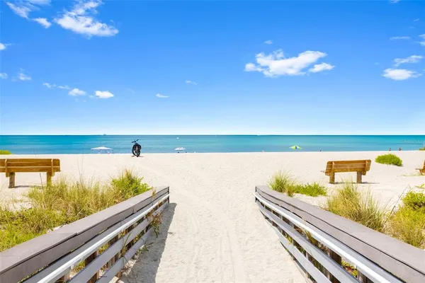 $399,000 | 200 The Esplanade North, Unit C14, Venice, FL 34285