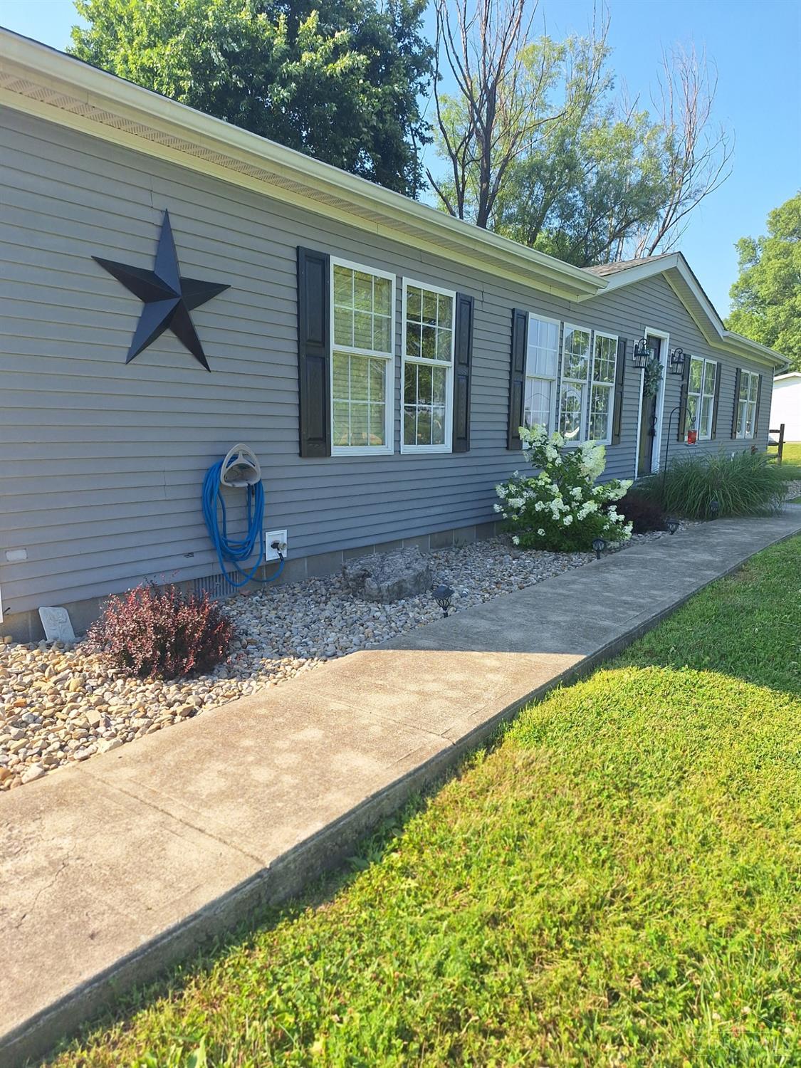 5675 Bucktown Road Williamsburg, OH 45176 - Photo 2 of 24