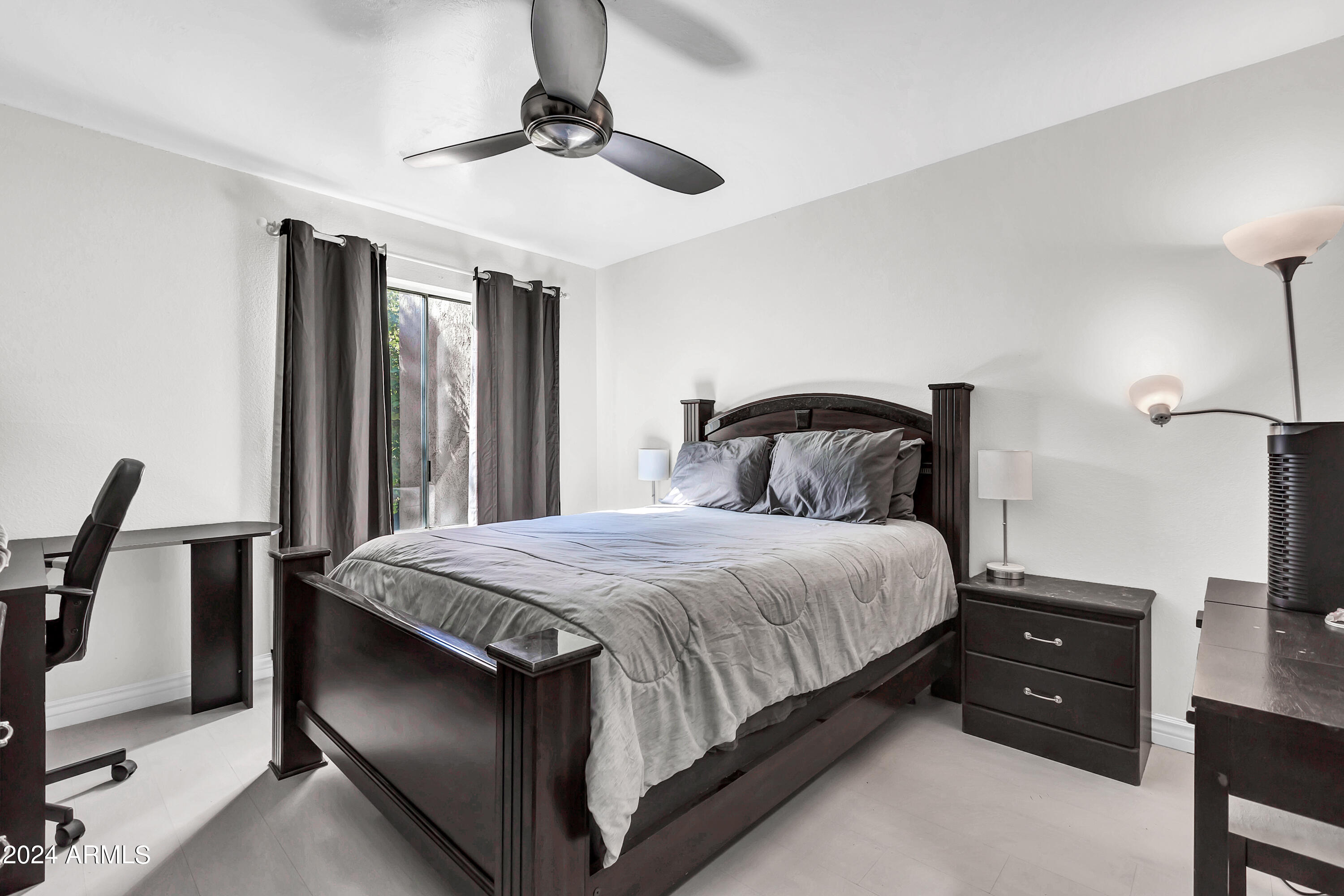 5525 East Thomas Road, Unit F10 Phoenix, AZ 85018 - Photo 15 of 35 5525 E Thomas Rd edits2-20