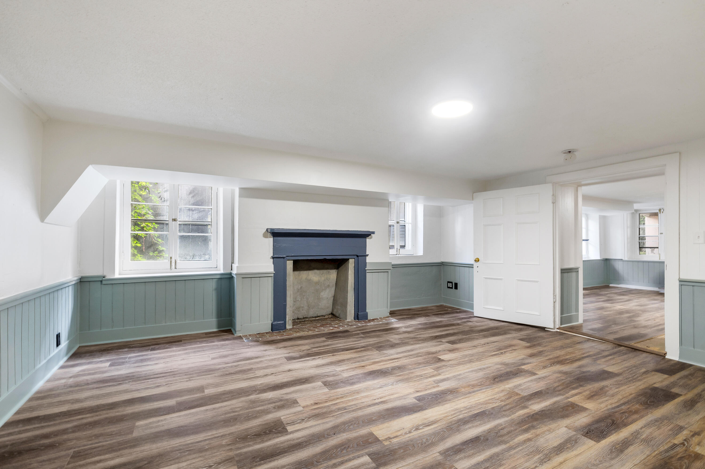 128 Wentworth Street, Unit 5 Charleston, SC 29401 - Photo 4 of 14 128 Wentworth (Unit 5)-2