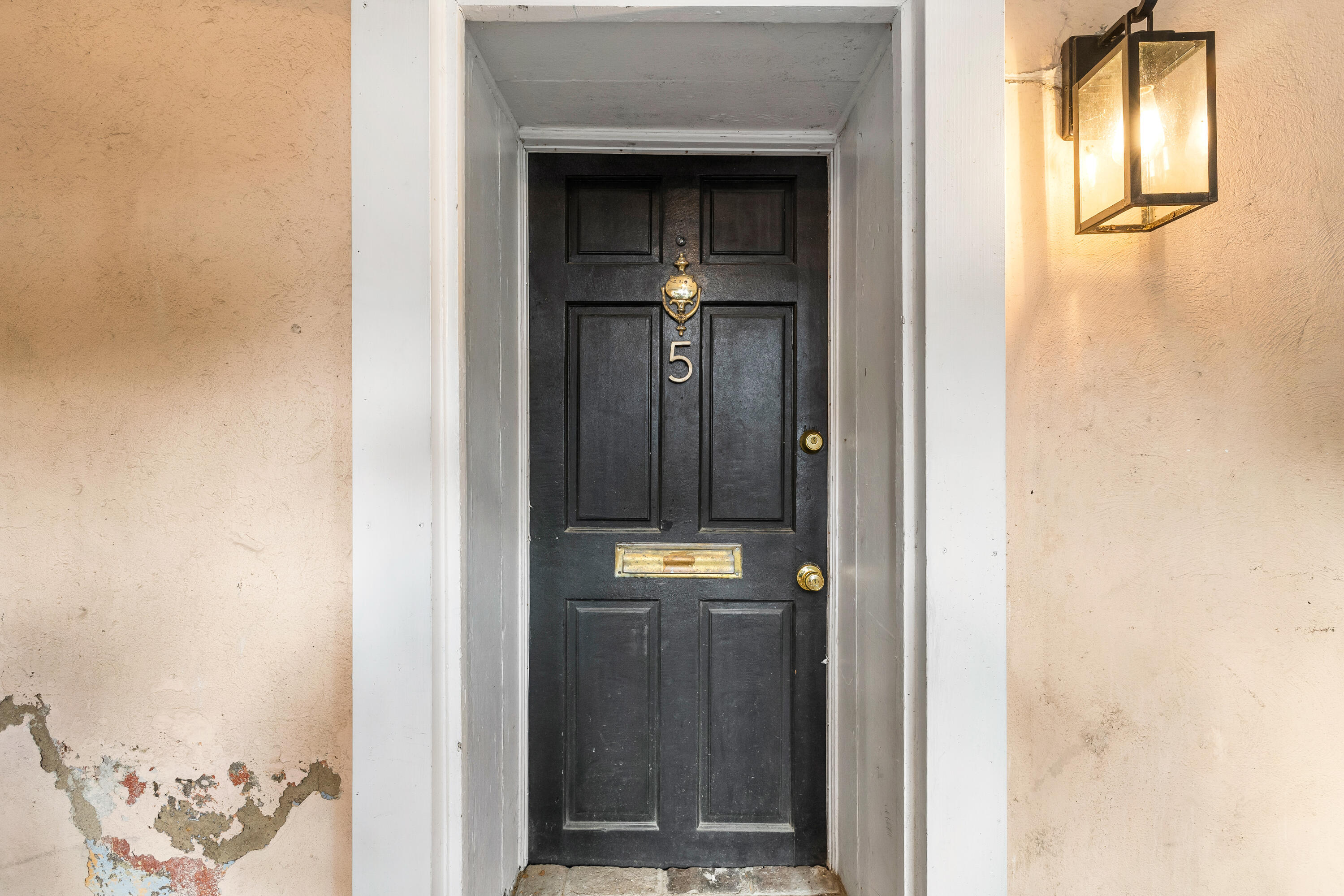 128 Wentworth Street, Unit 5 Charleston, SC 29401 - Photo 7 of 14 128 Wentworth (Unit 5)-4