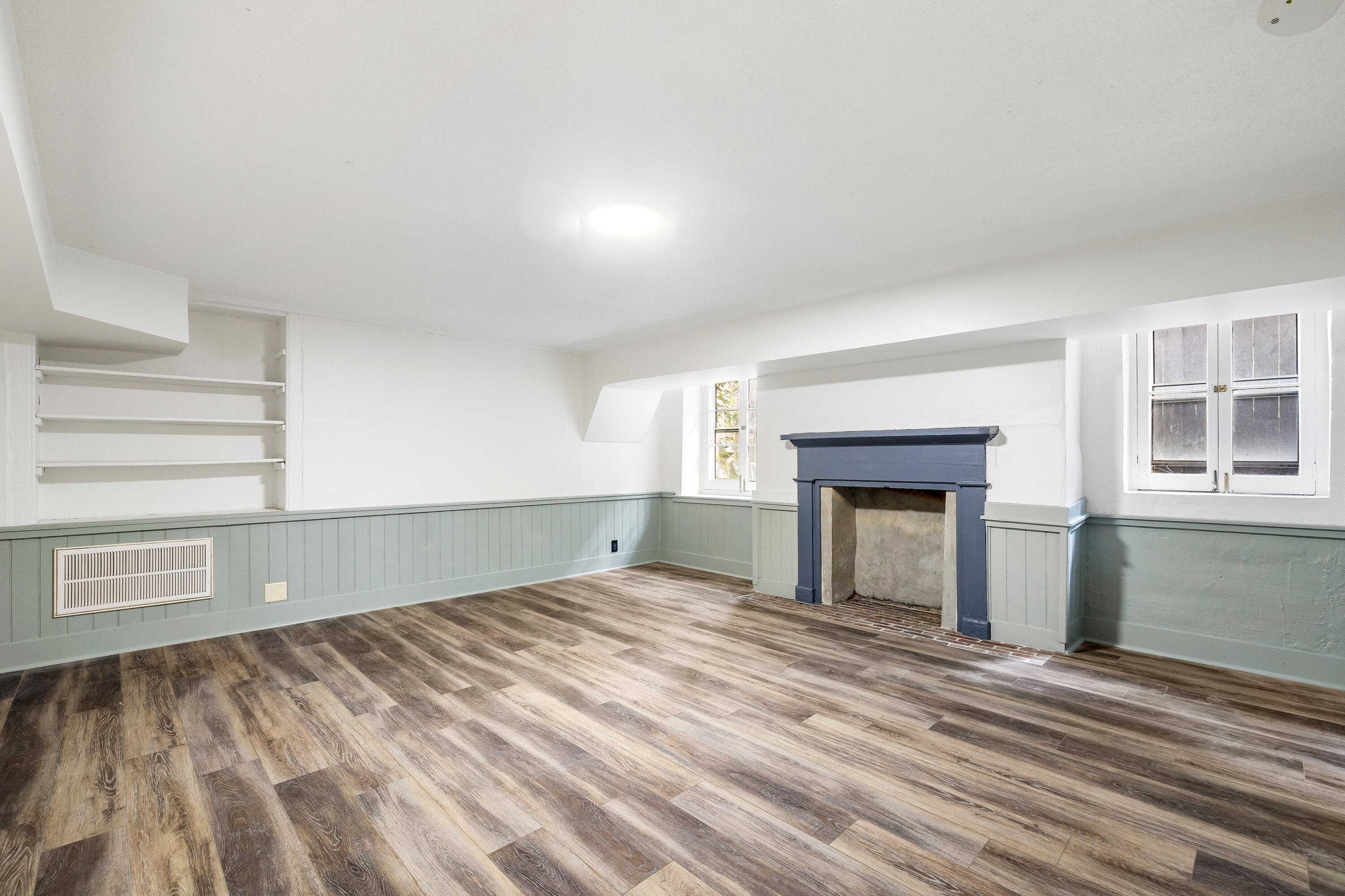 128 Wentworth Street, Unit 5 Charleston, SC 29401 - Photo 8 of 14 128 Wentworth (Unit 5)-1