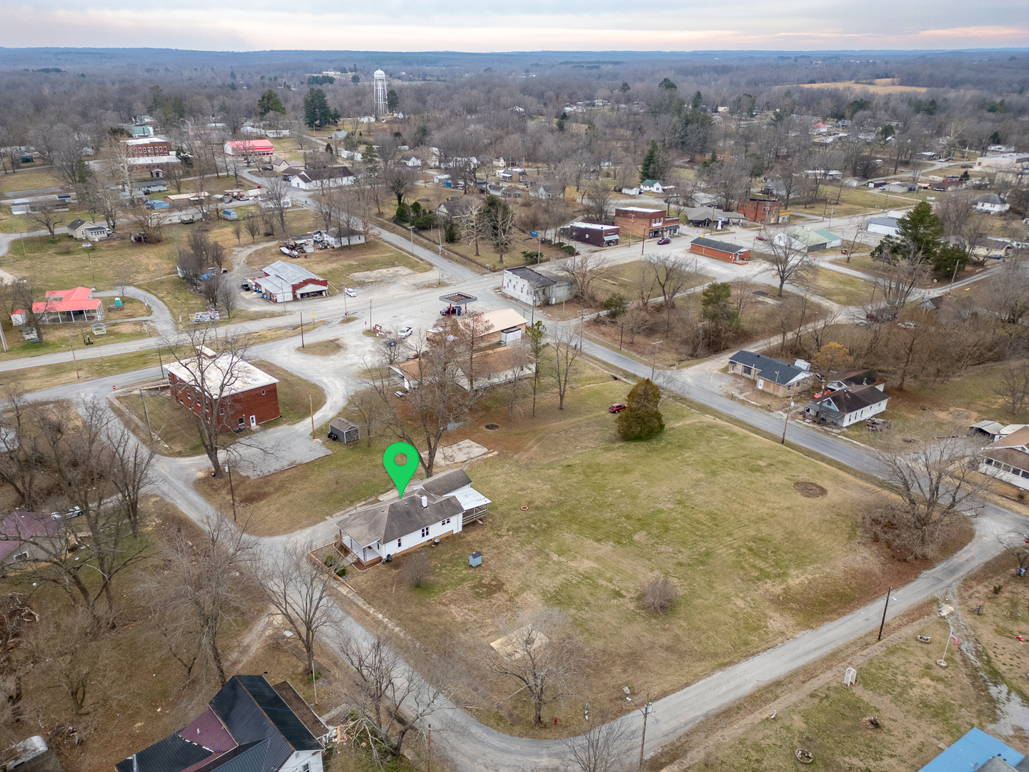 107 Seminary Street Creal Springs, IL 62922 - Photo 11 of 43 a view of a terrace view