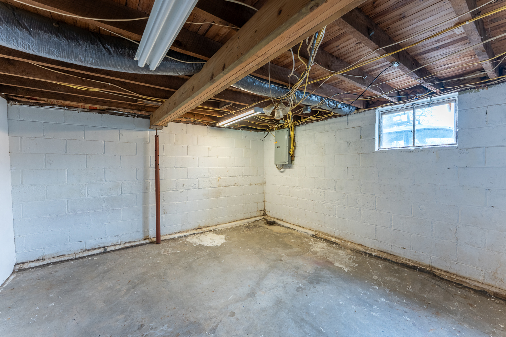 107 Seminary Street Creal Springs, IL 62922 - Photo 41 of 43 a view of empty room
