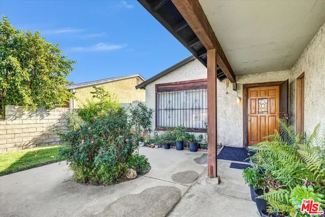 $747,000 | 13116 Tonopah Street, Arleta, CA 91331
