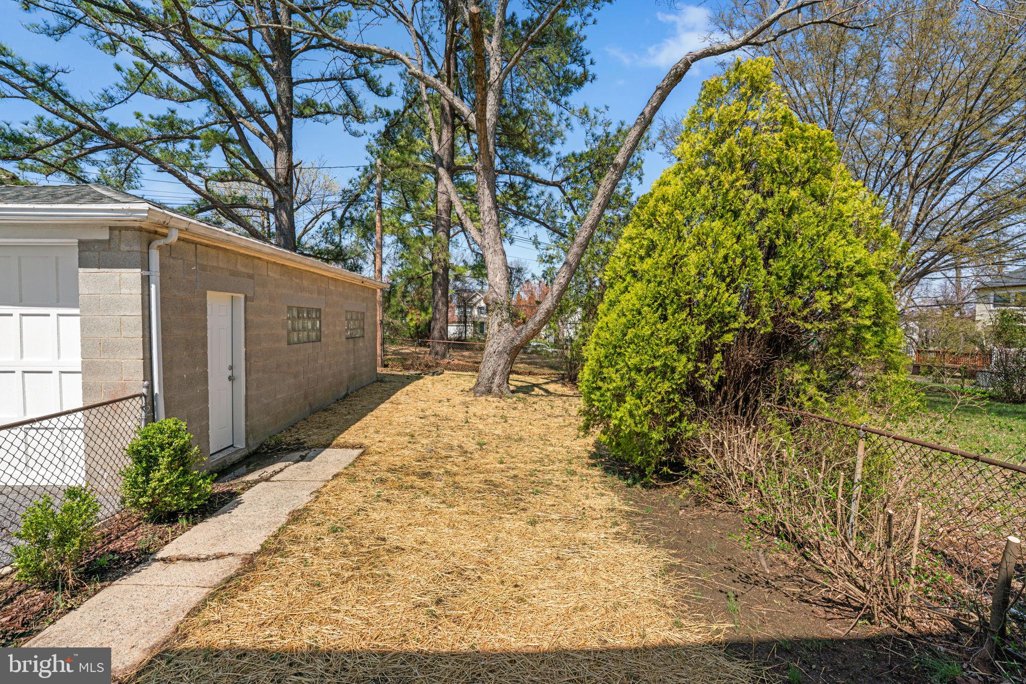 7134 Bexhill Road Windsor Mill, MD 21244 - Photo 30 of 34 a view of a backyard