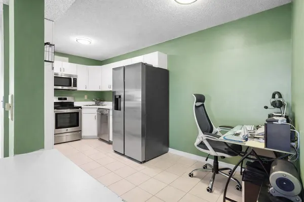 $230,000 | 2025 Southwest Silver Pine Way, Unit 120A1, Palm City, FL 34990