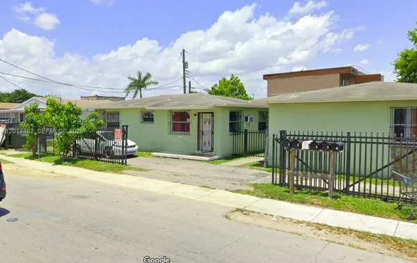 $2,000 | 3210 Northwest 22nd Avenue, Unit 1, Miami, FL 33142