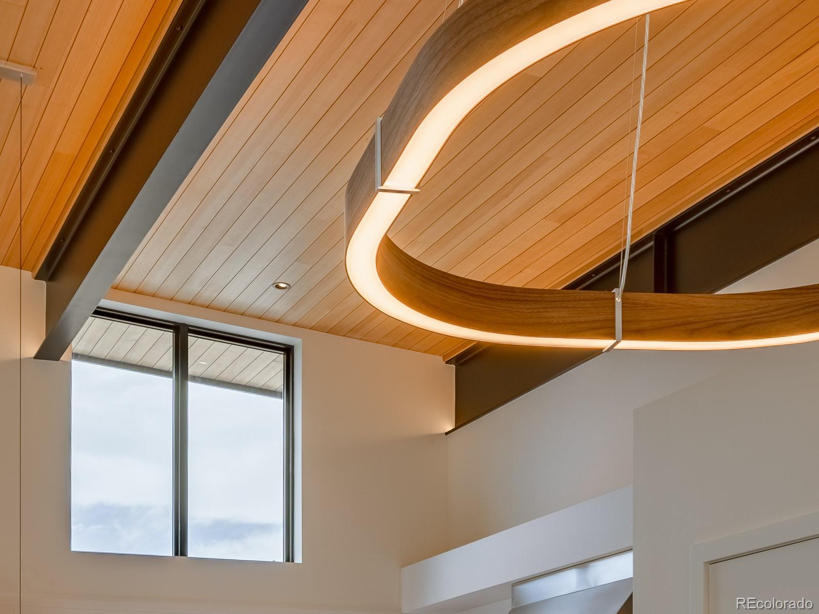 7526 Spring Drive Boulder, CO 80303 - Photo 17 of 40 a view of entryway