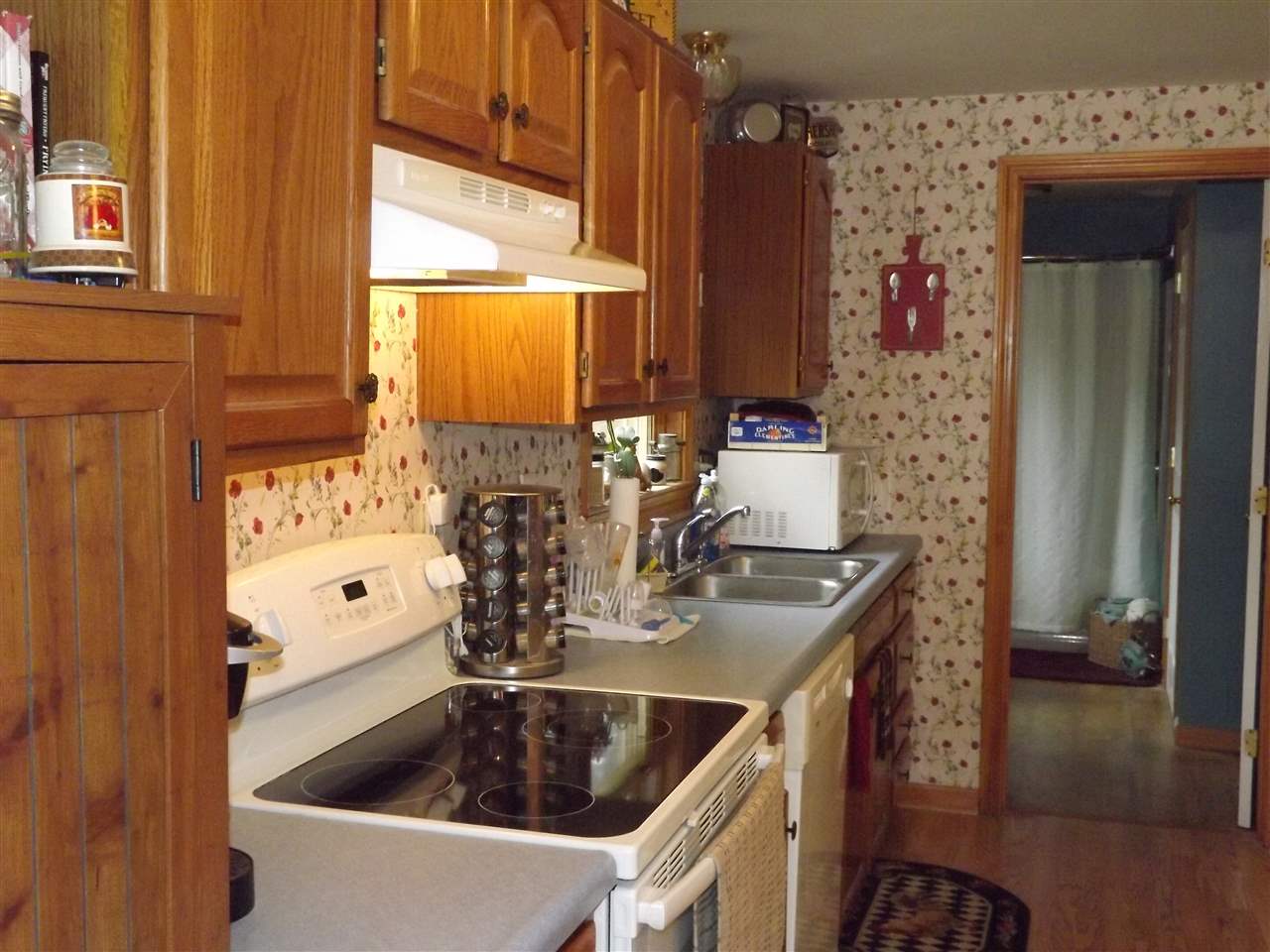 98 Cram Road Weare, NH 03281 - Photo 5 of 22