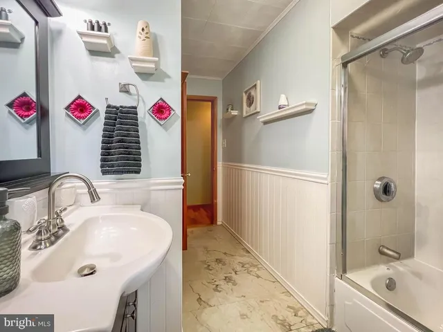 $549,900 | 601 Austin Drive, Fairless Hills, PA 19030