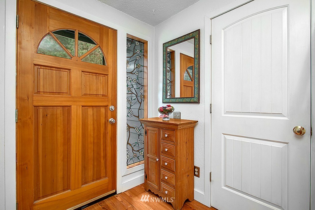 17518 24th Avenue Southeast Bothell, WA 98012 - Photo 2 of 20