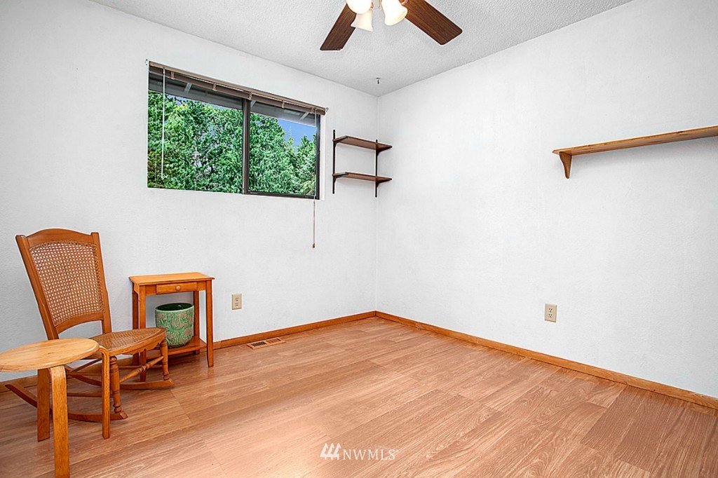 17518 24th Avenue Southeast Bothell, WA 98012 - Photo 13 of 20