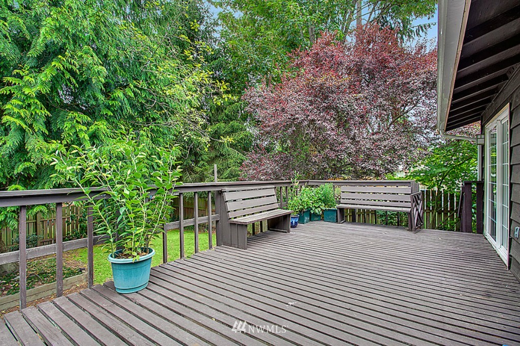 17518 24th Avenue Southeast Bothell, WA 98012 - Photo 17 of 20