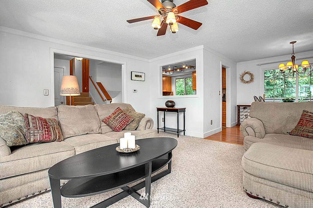 17518 24th Avenue Southeast Bothell, WA 98012 - Photo 4 of 20