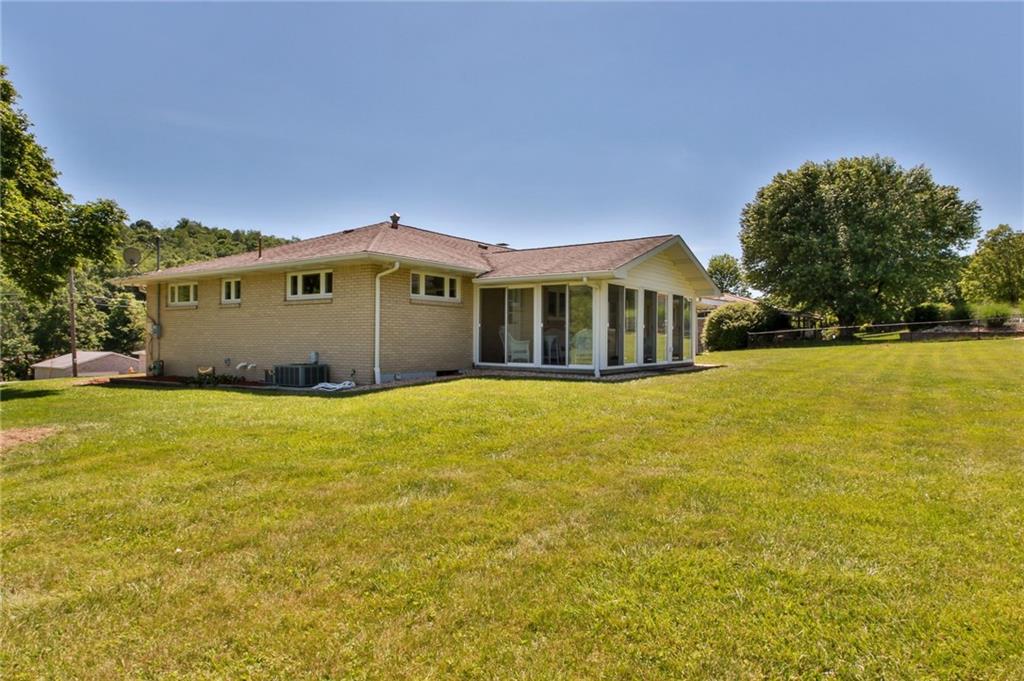 1379 Venetia Road Eighty Four, PA 15330 - Photo 4 of 22