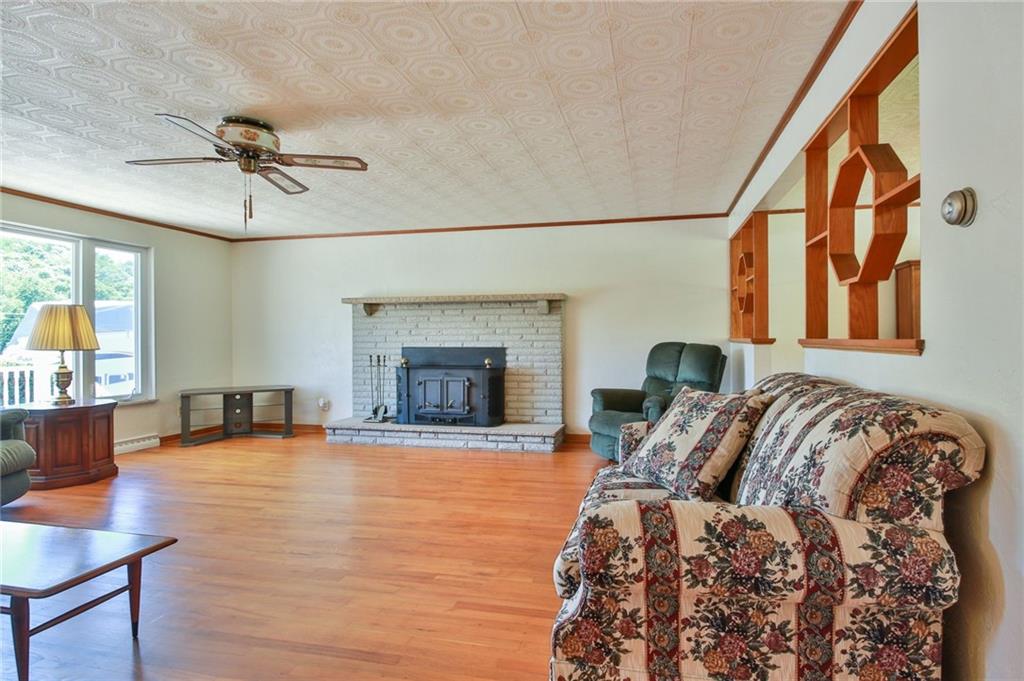 1379 Venetia Road Eighty Four, PA 15330 - Photo 8 of 22